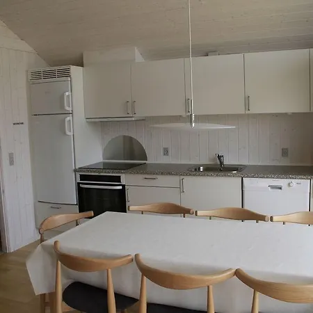 Center 2* Скербек