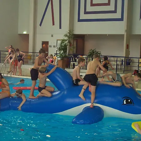 Center Parque de vacaciones 2*