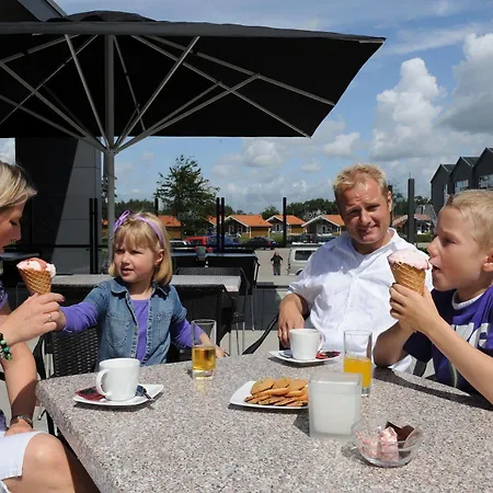 Center Parque de vacaciones 2*