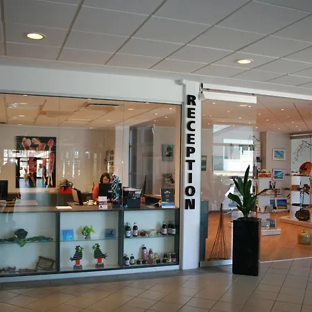 Center Parque de vacaciones 2*